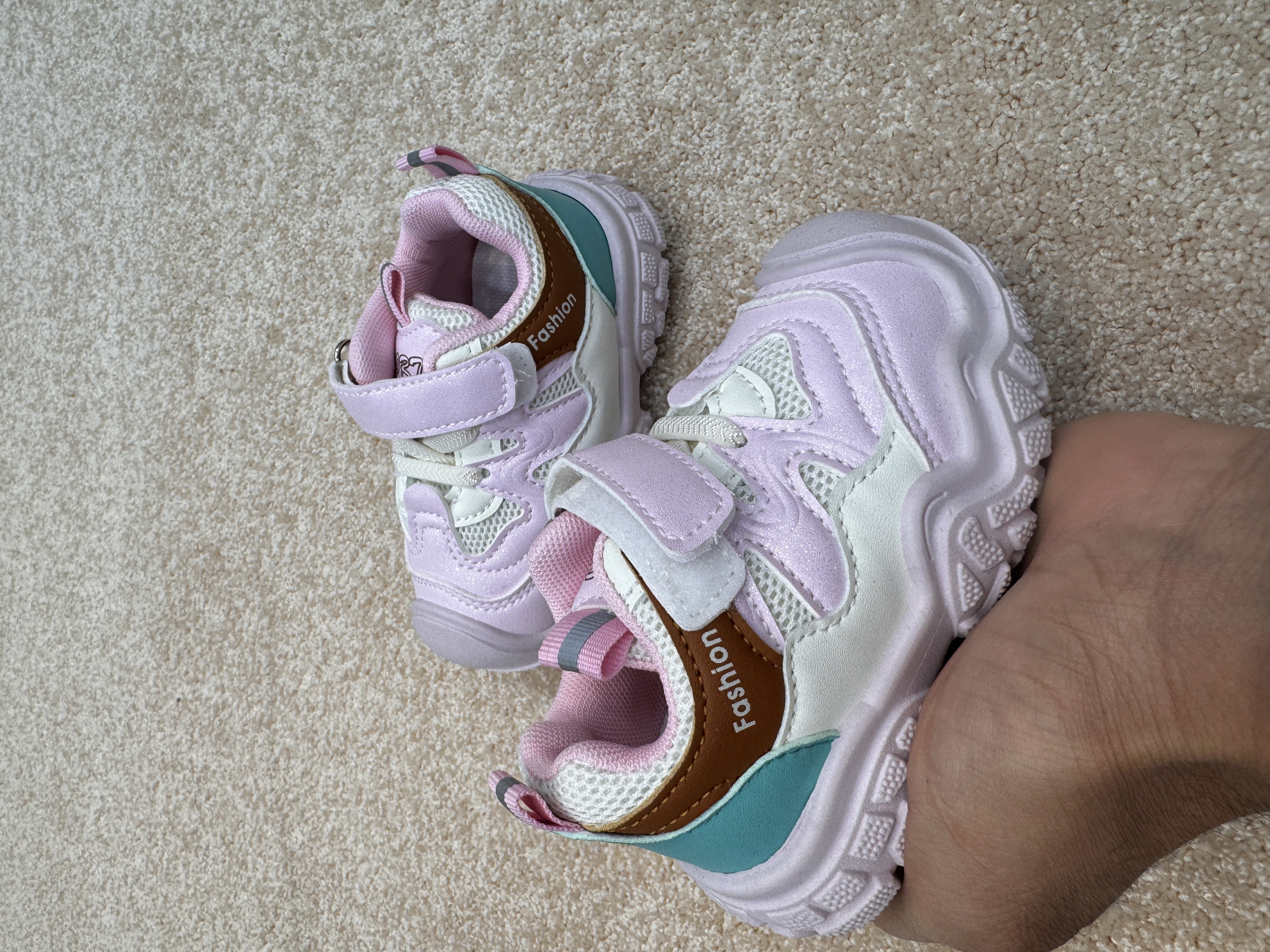 کفش اسپورت مارک K shoes سایز 21 تا 32 کد 2121