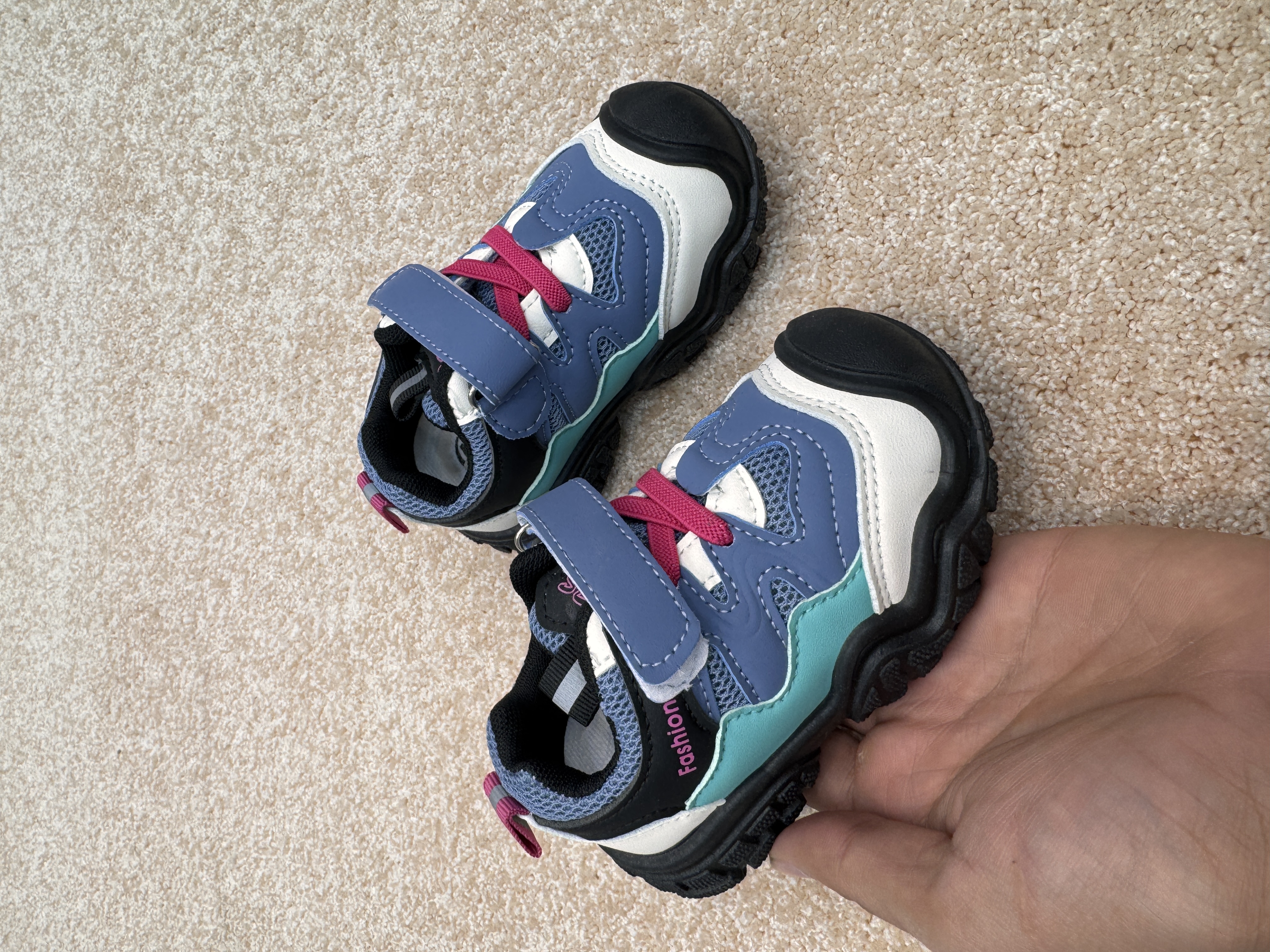 کفش اسپورت مارک K shoes سایز 21 تا 32 کد 2121