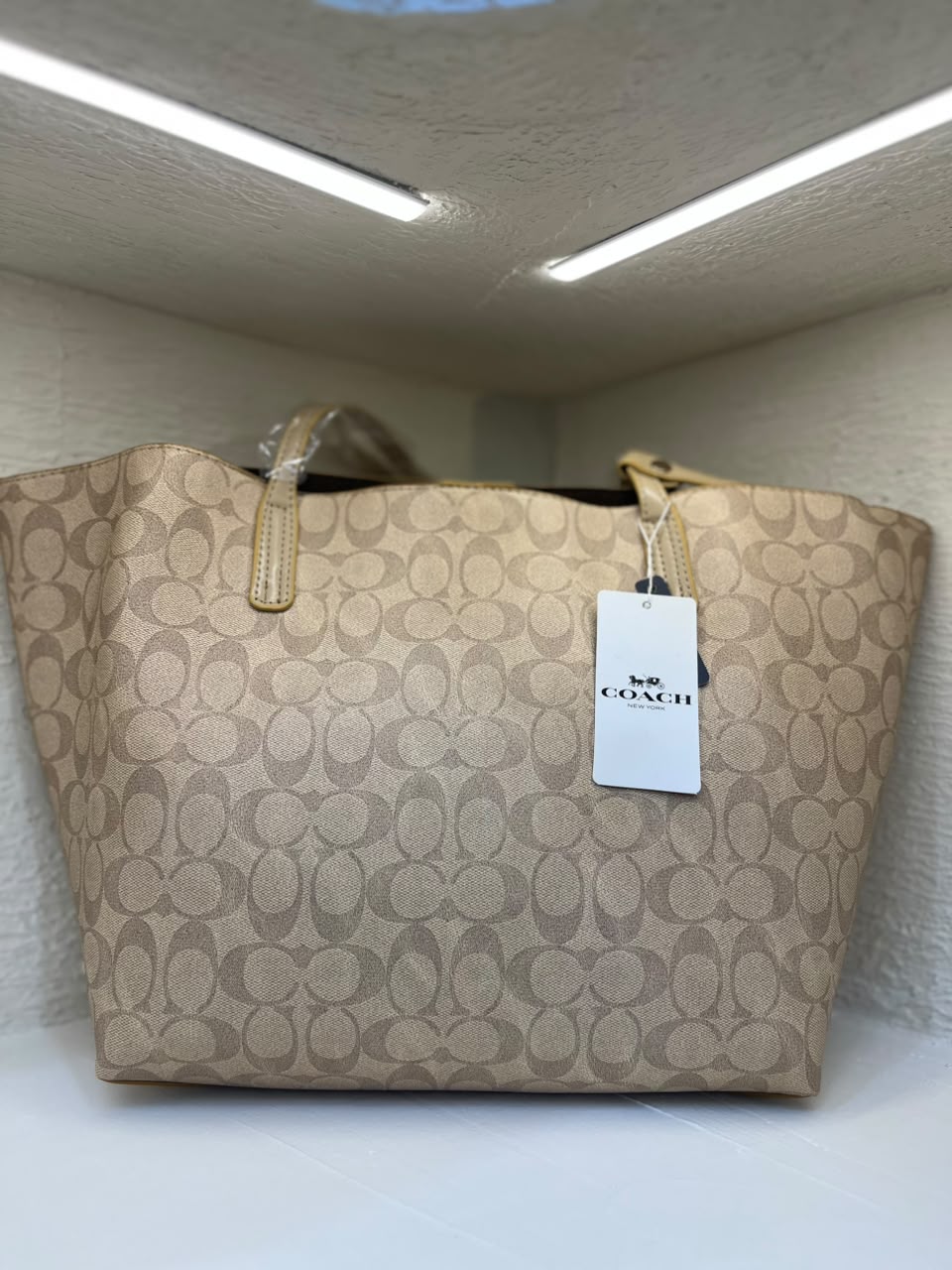 کیف چرم کوچ وارداتی کد 420231