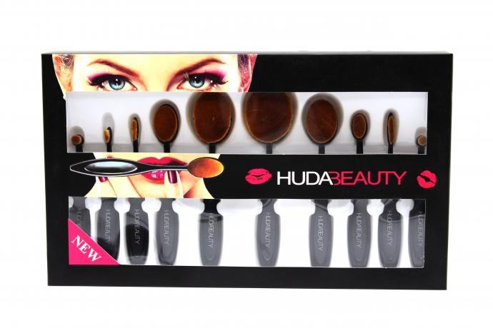 ست برس ارایشی 10 عددی HUDA BEAUTY  کد 14226 (viva)