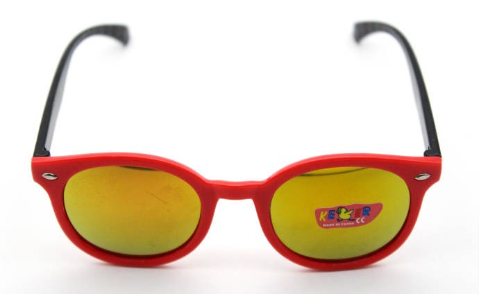 عینک افتابی بچه گانه کد 14618 (BDL)