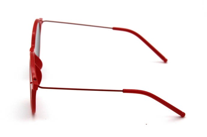 عینک افتابی بچه گانه ایتم 1 کد 14613 (VAL)