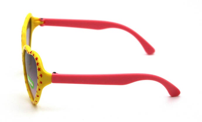 عینک افتابی بچه گانه ایتم 1 کد 14611 (VAL)
