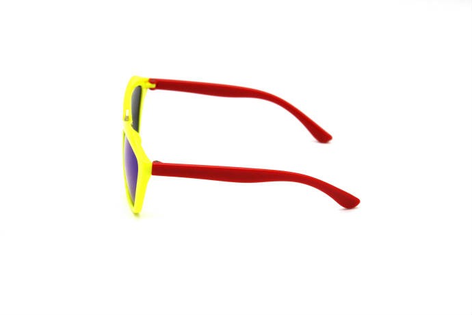 عینک افتابی بچه گانه کد 14603 (VAL)