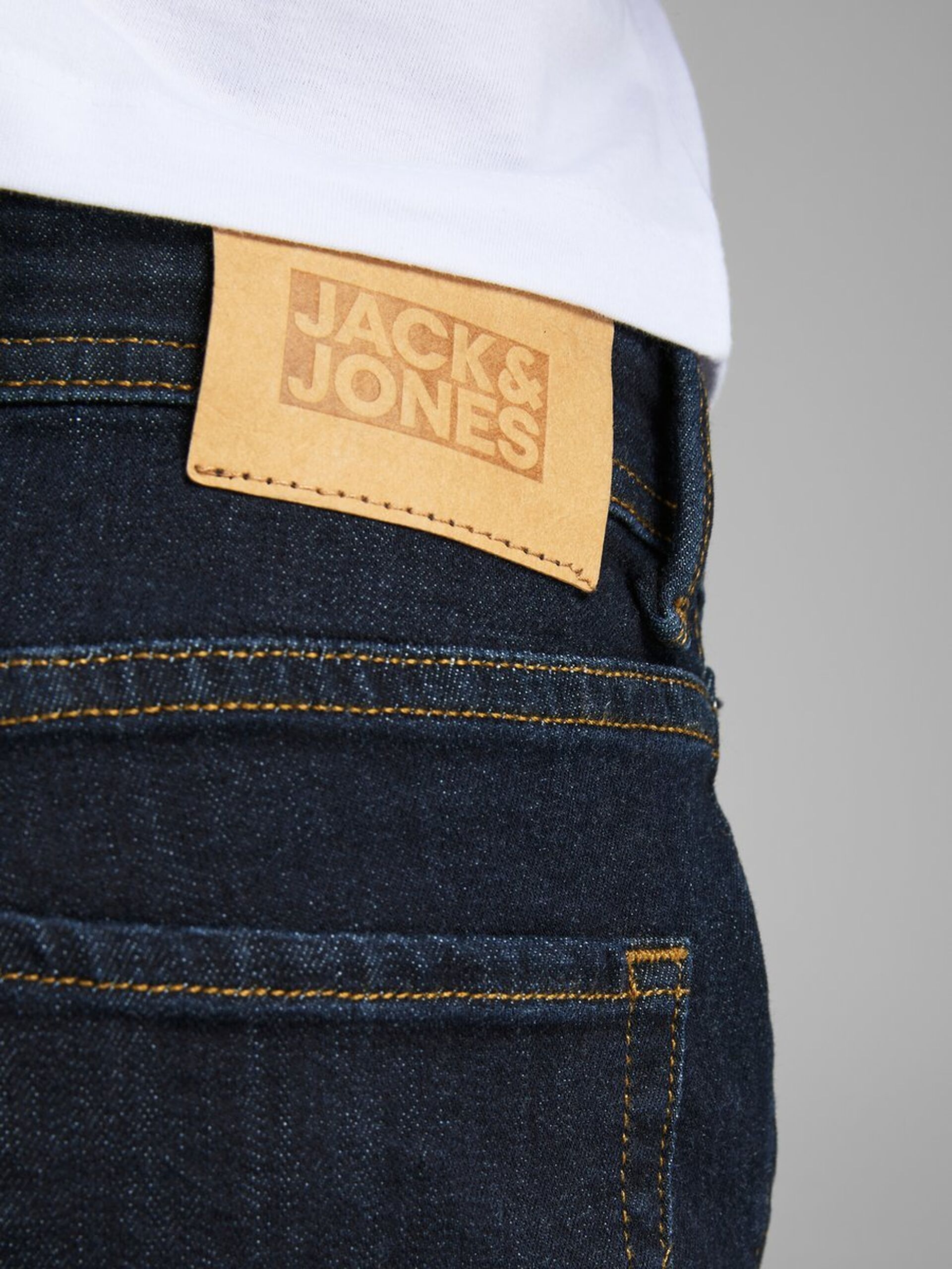 شلوار جینز 25864 سایز 7 تا 16 سال مارک jack & jones   *