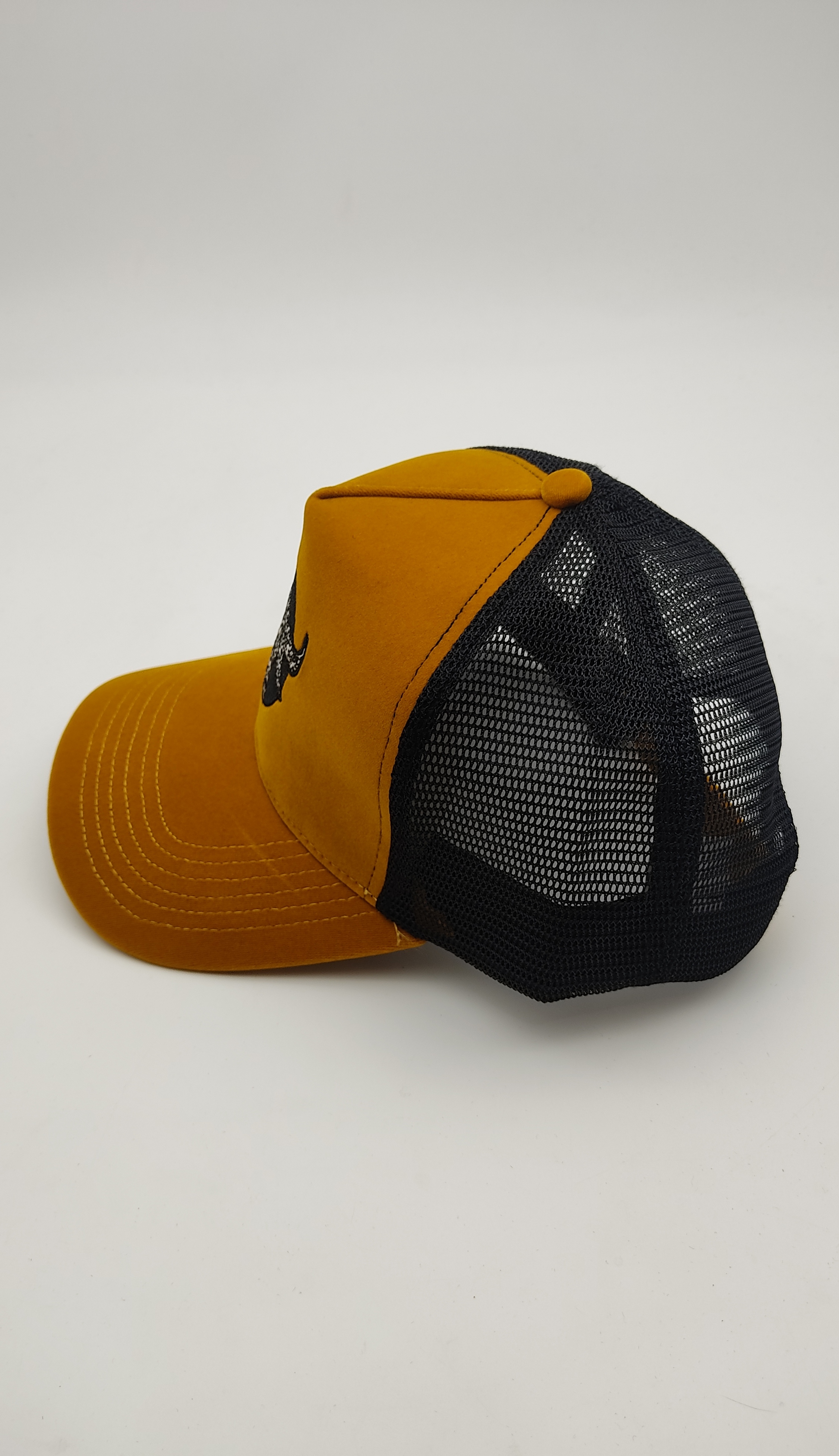 کلاه مخمل پشت توری اسپرت کد 410190