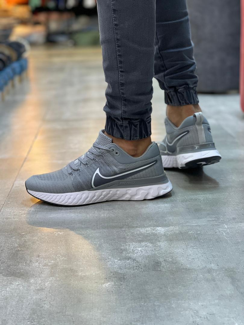 کتونی nike infinity run fk زنانه و مردانه کد 901345