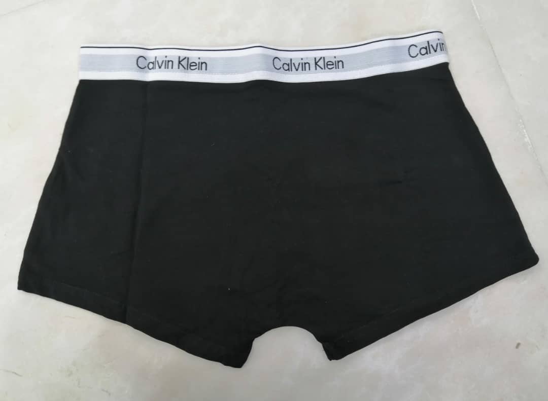 ست ورزشی دو تیکه زنانه برند CALVIN KLEIN کد3707