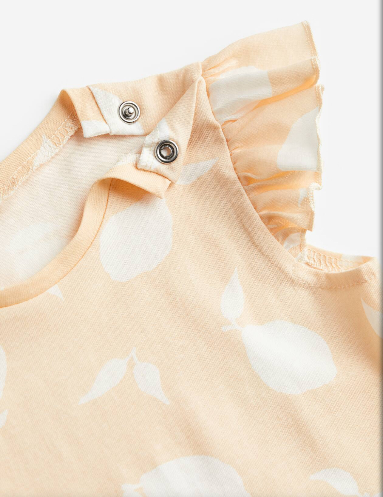 تی شرت دخترانه 28413 سایز 4 ماه تا 2 سال مارک H&M