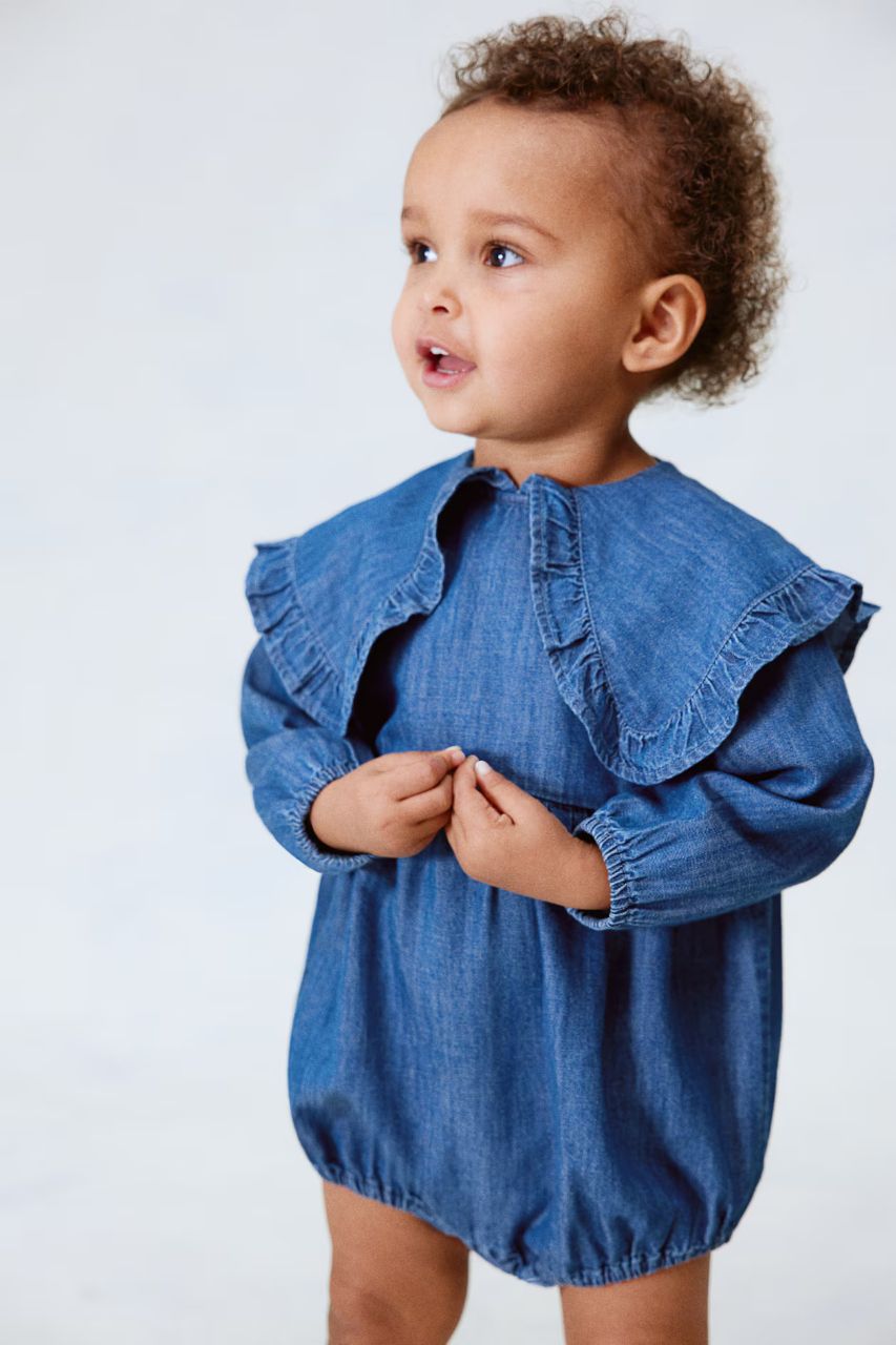 بادی دخترانه 28622 سایز 4 ماه تا 2 سال مارک H&M