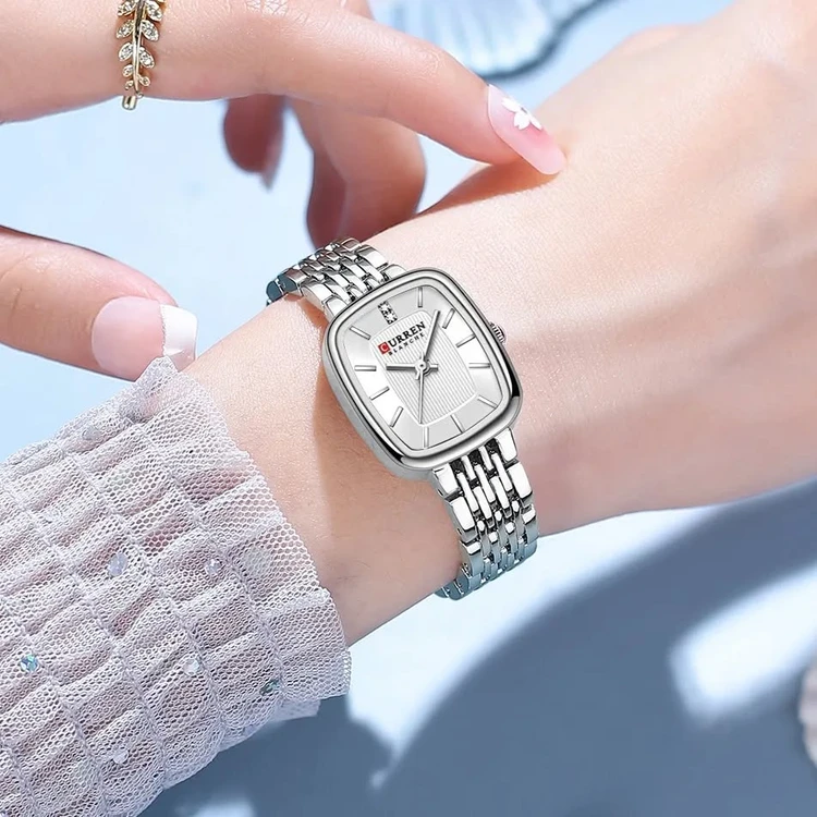 ساعت مچی زنانه برند CURREN 9093  کد 2188