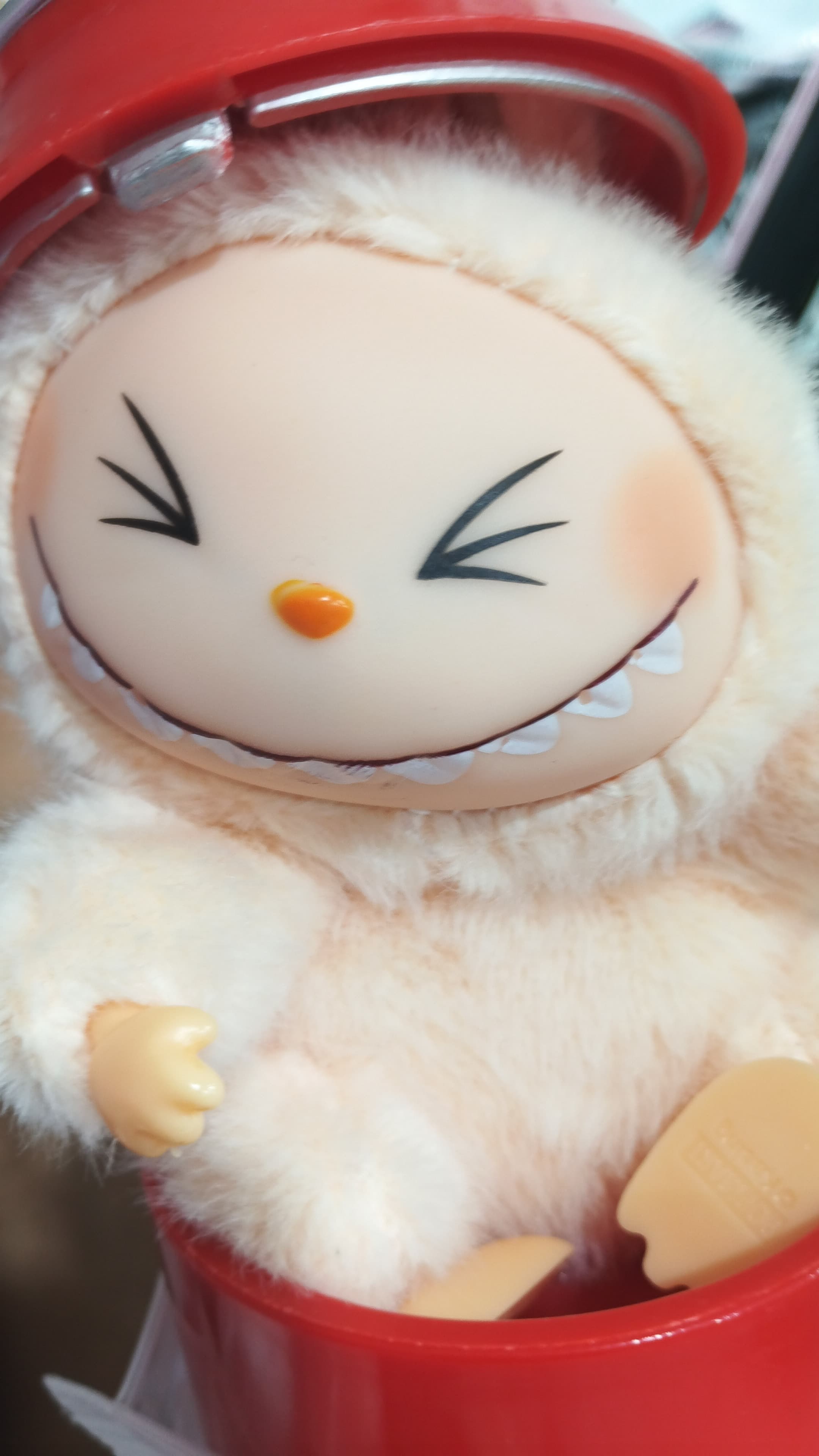 عروسک لبوبو کوکاکولا کد 2311
