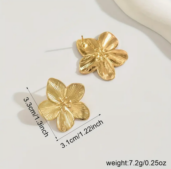 گوشواره استیل میخی طرح گل کد 2679