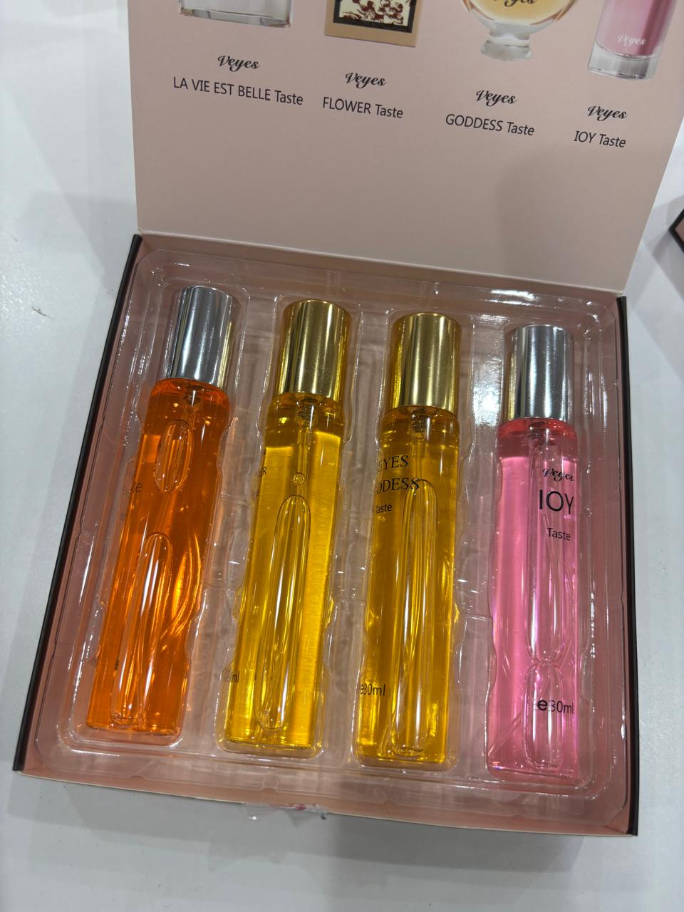 ۴ عدد عطر ۳۰ میلی با رایحه برند و ماندگاری طولانی برند VEYES کد 3029