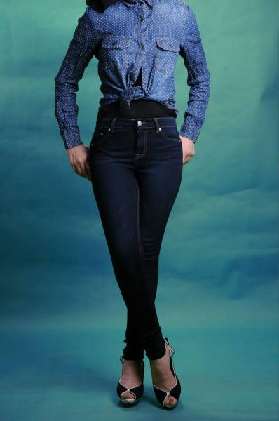 شلوار جینز زنانه 11051 سایز 34 تا 44 مارک CAMAIEU