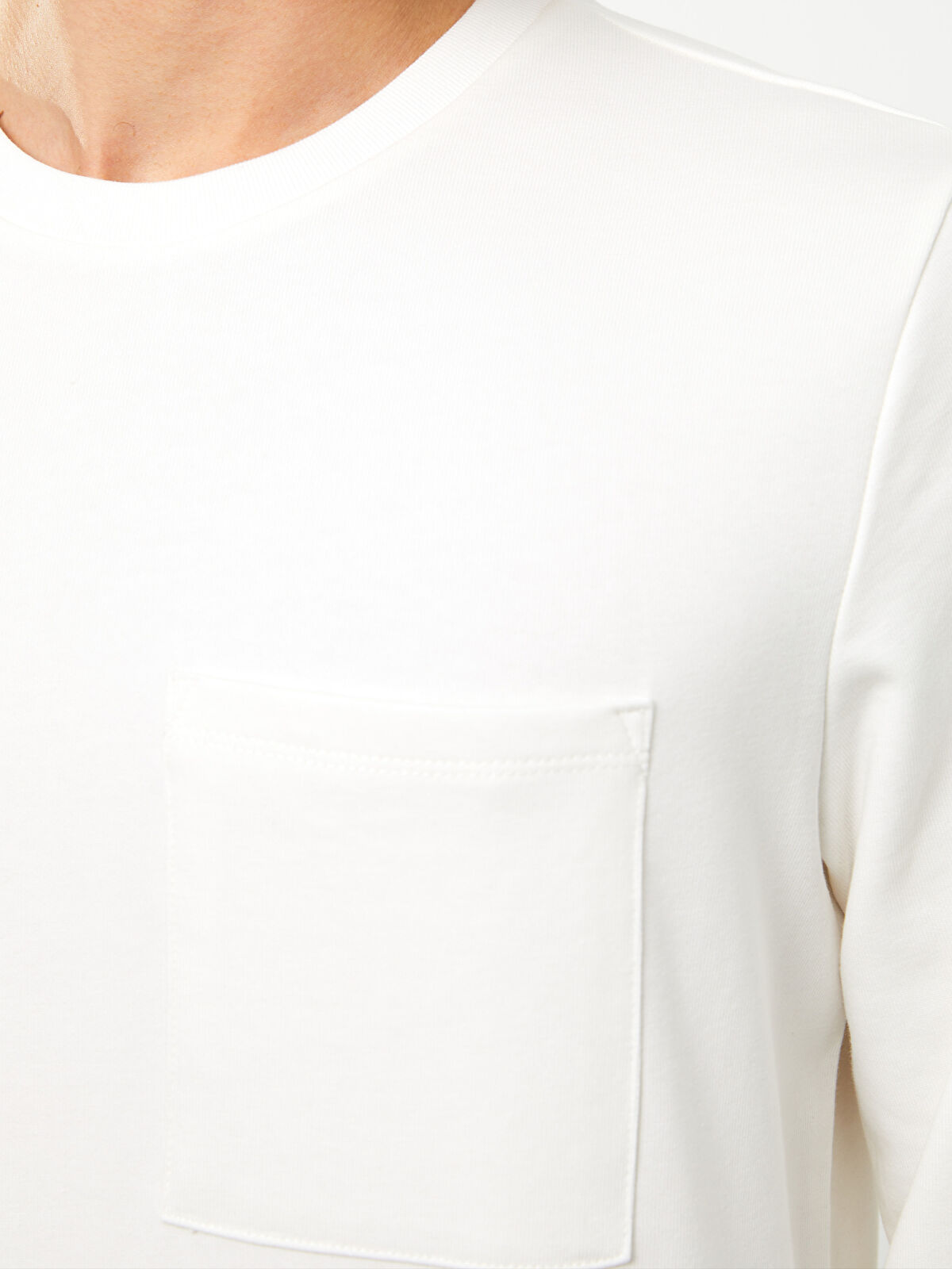 پلیور مردانه29765 مارک LC WAIKIKI