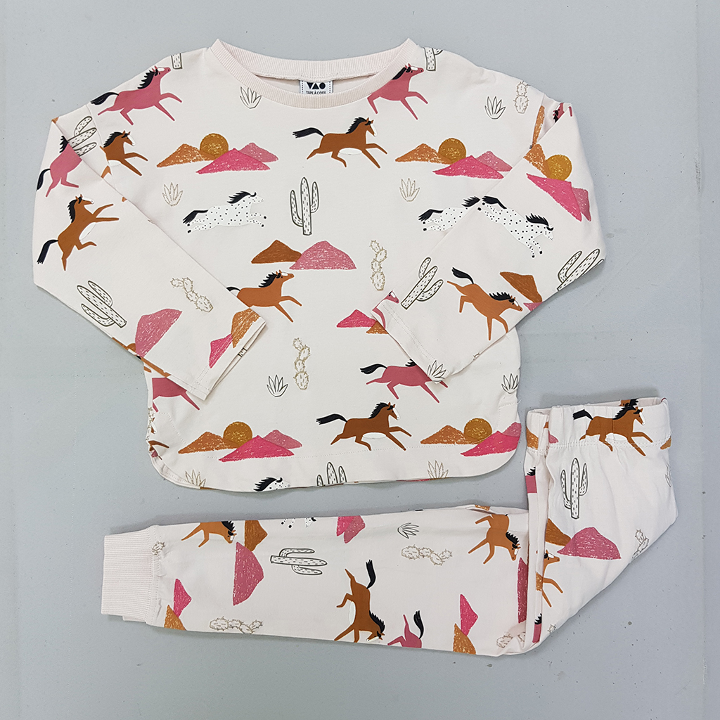 ست دخترانه 29637 سایز 2 تا 14 سال مارک TapeaLoeil