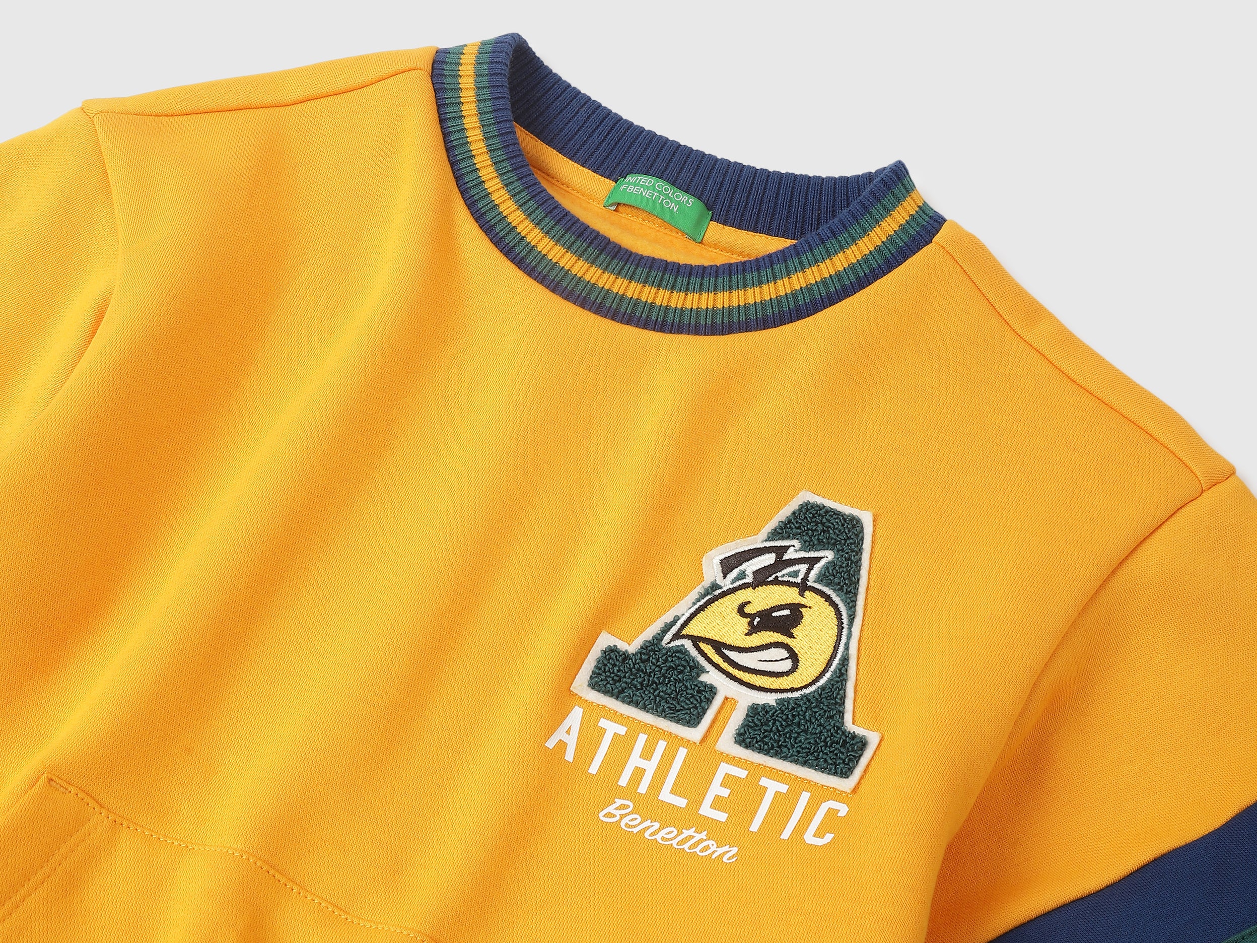 پلیور پسرانه 30251 سایز 6 تا 14 سال مارک United Colors Of Benetton