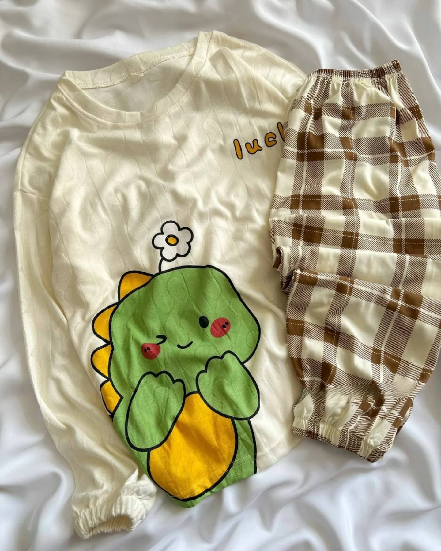 ست دو تیکه نخی دخترانه کد 419078