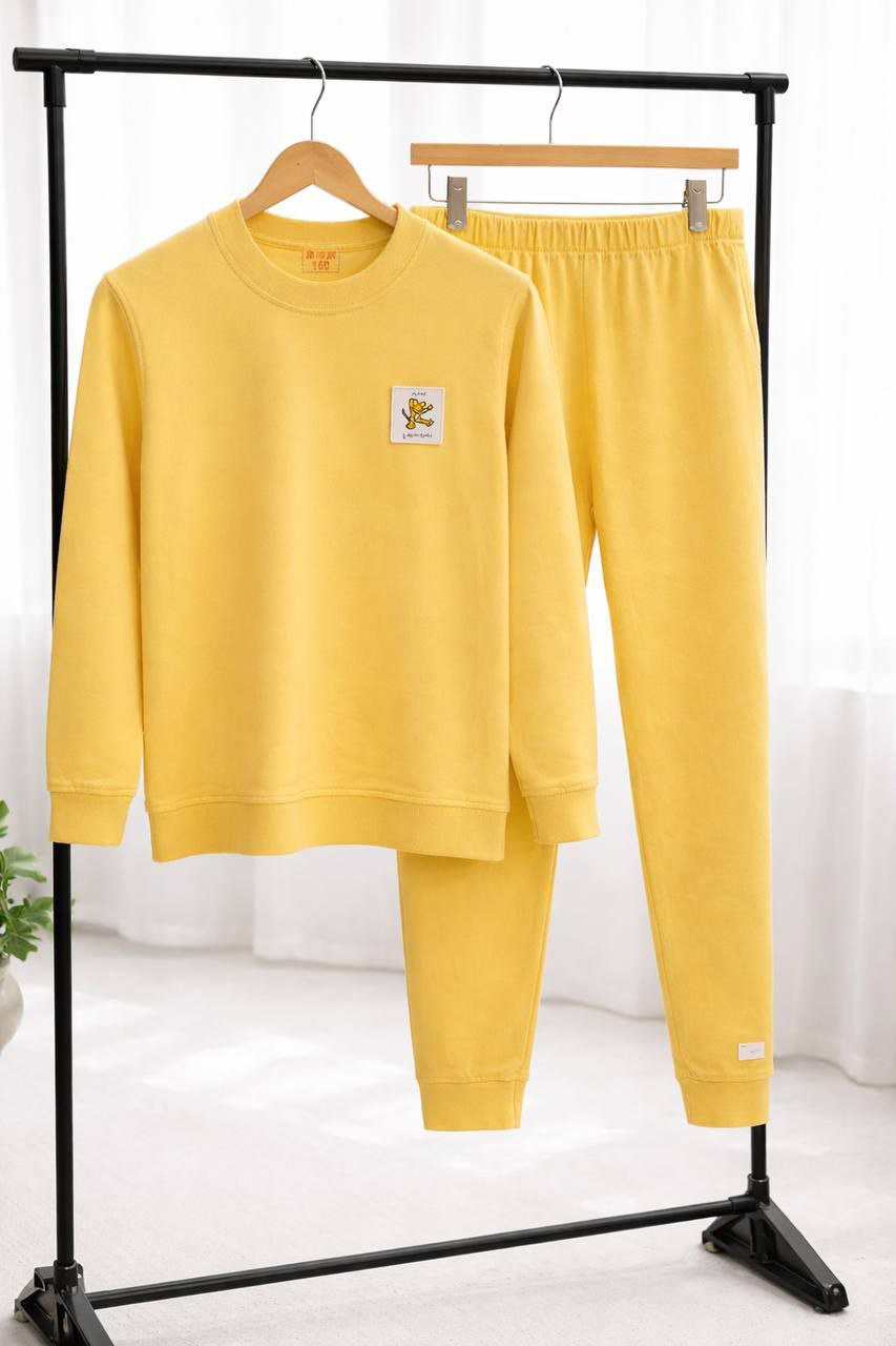 ست بلوز و شلوار اسپورت ۴ تا ۸ سال وارداتی طرح زرد کد 2205707