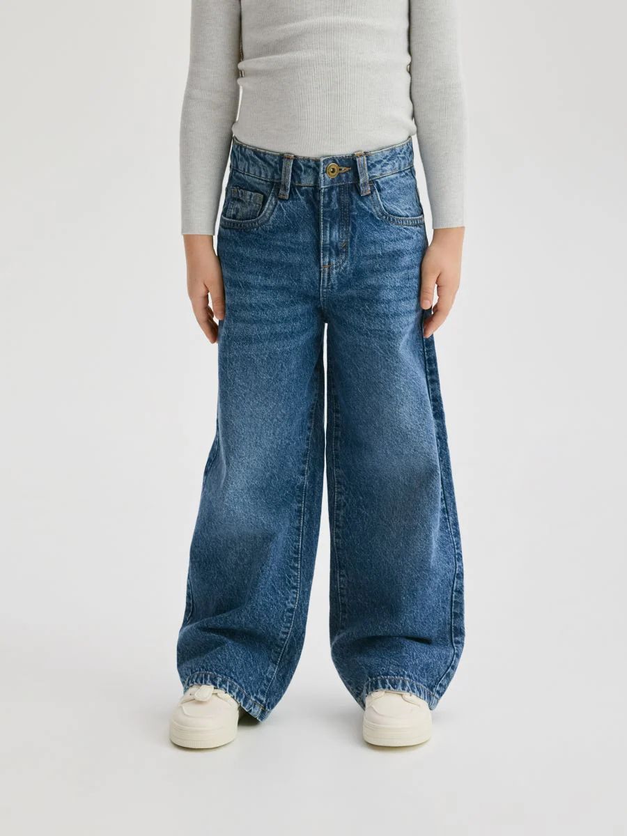 شلوار جینز 30632 سایز 6 تا 15 سال مارک Reserved   *