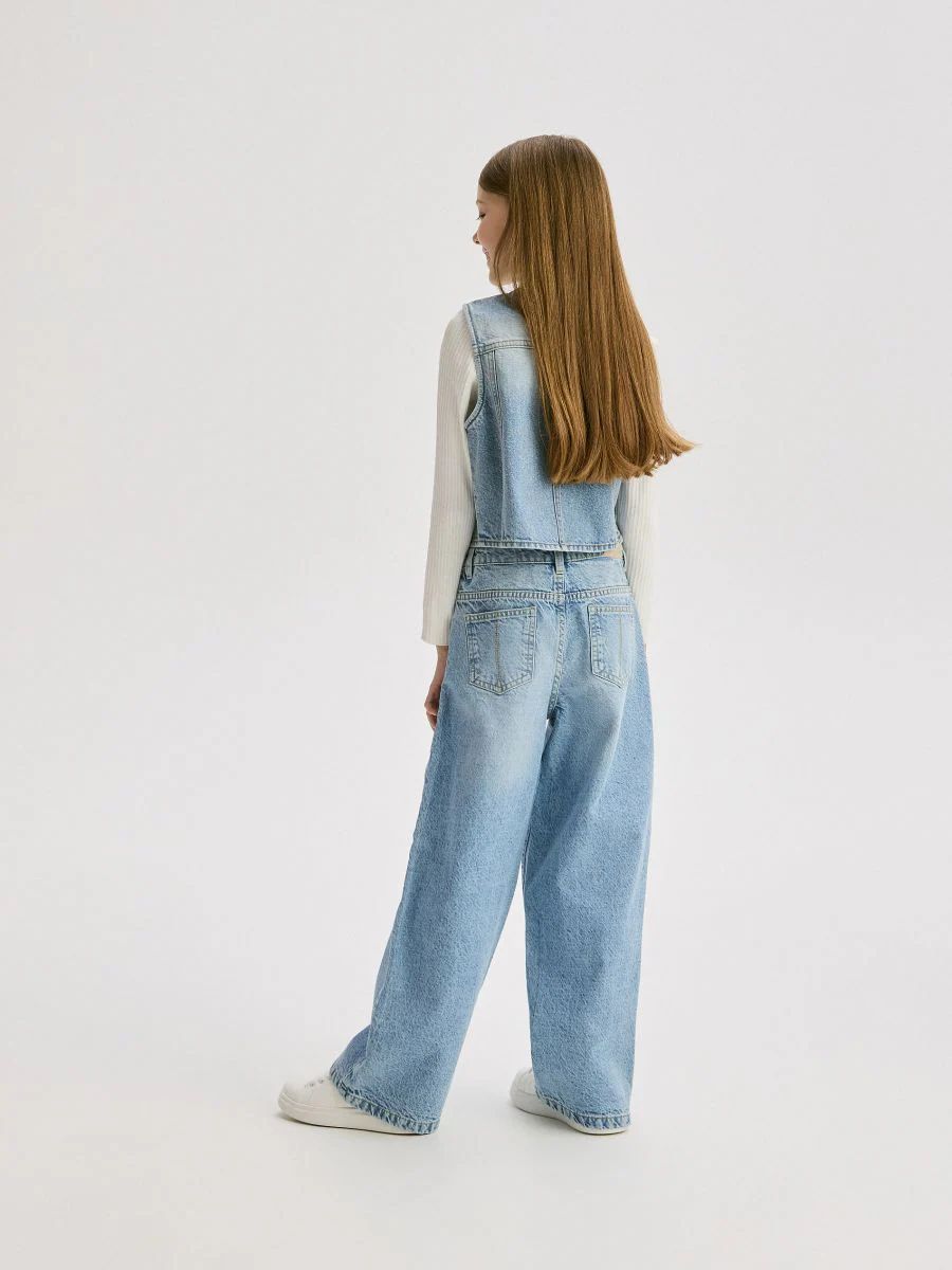 شلوار جینز 30632 سایز 6 تا 15 سال مارک Reserved   *